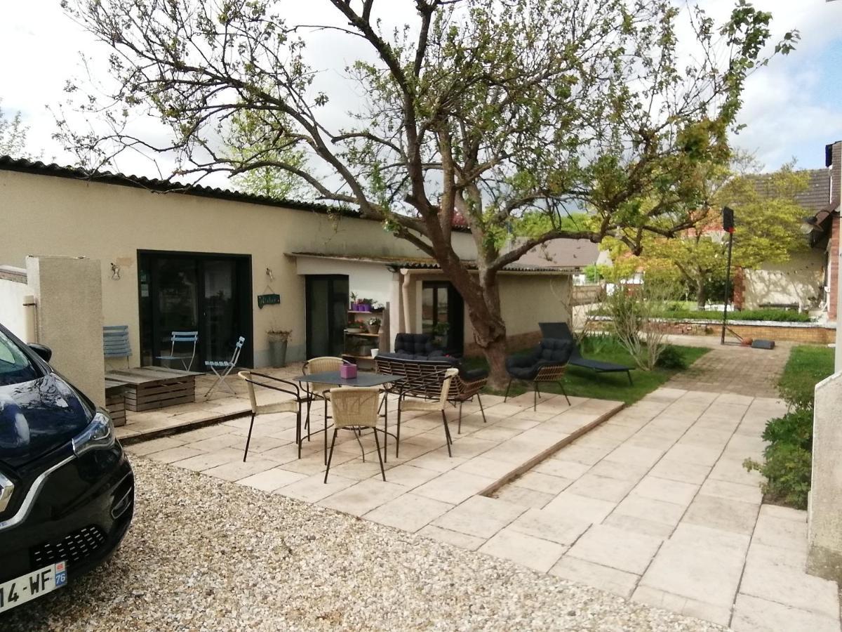 Le Clos Des Feugrais Saint-Aubin-lès-Elbeuf Zewnętrze zdjęcie